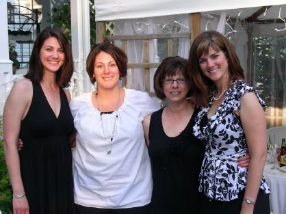mom and sisters0068
